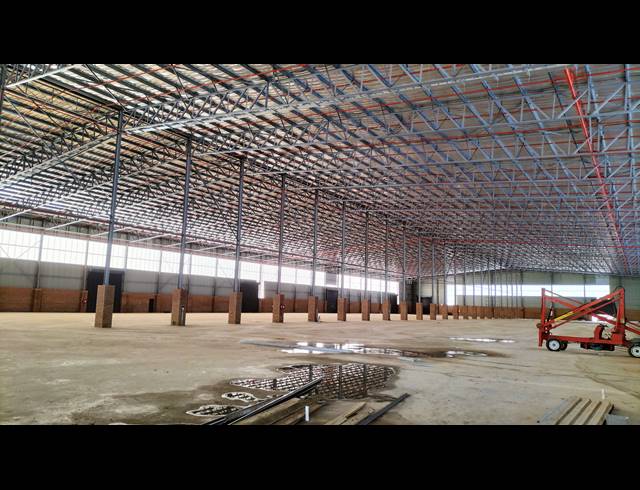 5,364M² WAREHOUSE TO LET IN SPRINGFIELD PARK